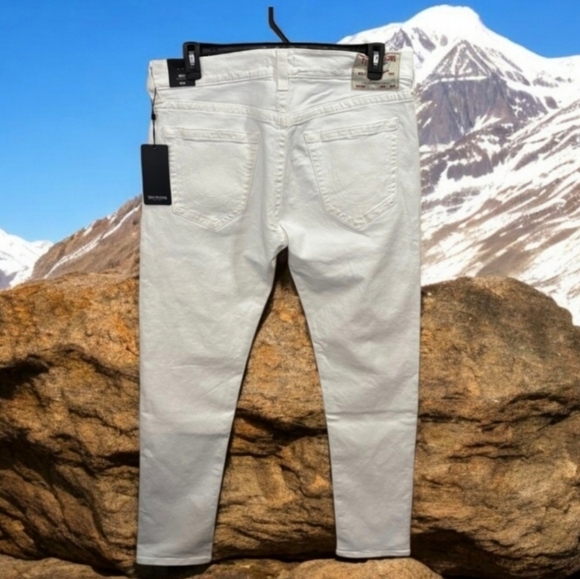 True Religion Rocco Relaxed Skinny  White Jeans Pants - Picture 3 of 13